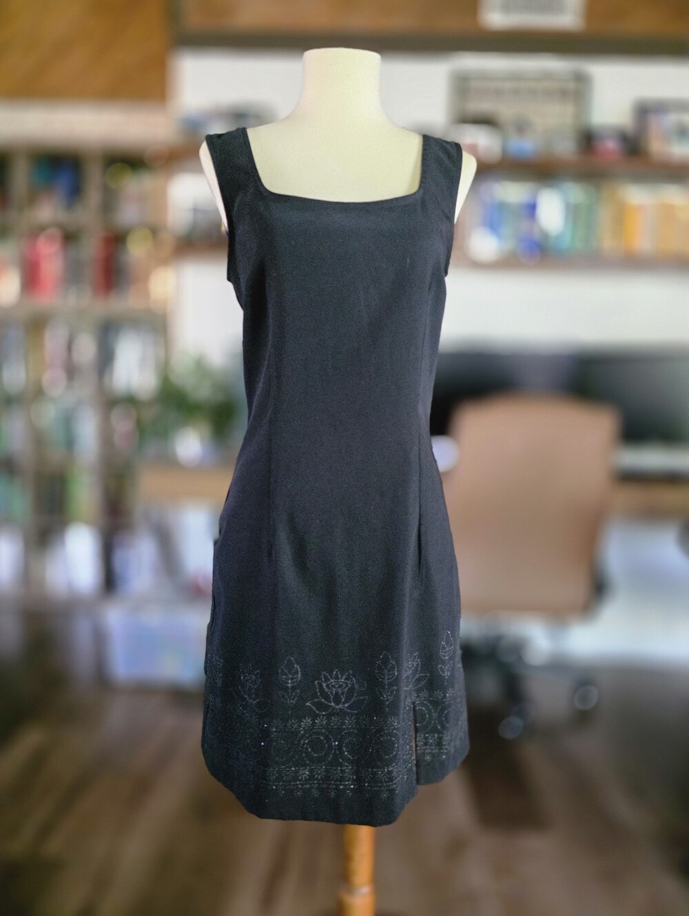 Y2K Rampage Dress - Picture 2 of 9